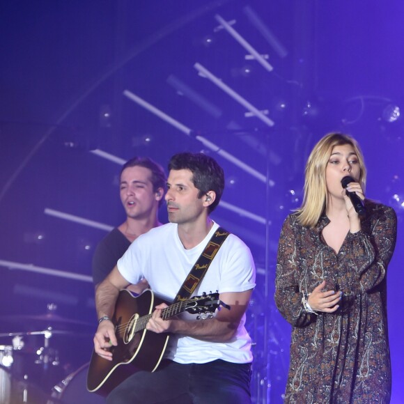 Louane Emera - Solidays "Summer of Love" à l'hippodrome de Longchamp à Paris le 26 juin 2016. © Lionel Urman / Bestimage