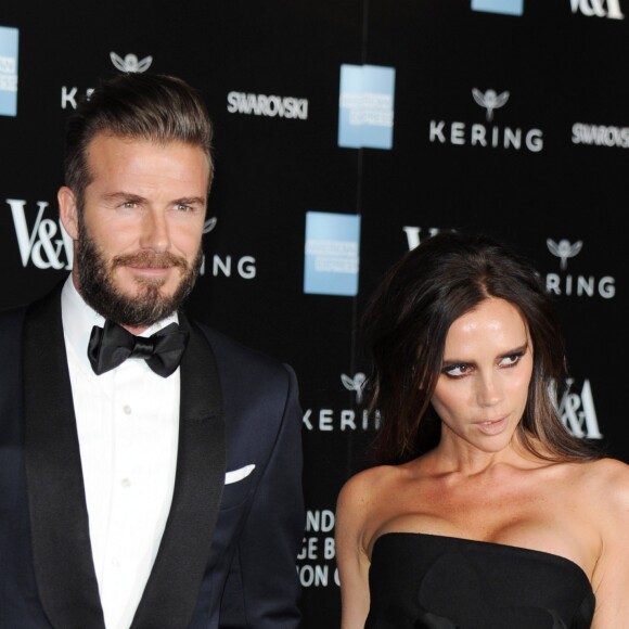 David Beckham et sa femme Victoria Beckham - Gala "Alexander McQueen : Savage Beauty" au Victoria and Albert Museum à Londres, le 12 mars 2015.