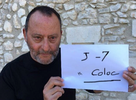 Jean Réno se mobilise pour la promotion de En Coloc, la nouvelle web-série de Capucine Anav, qui sera diffusée sur Youtube, le 4 septembre prochain. Image publiée sur Instagram au mois d'août 2016