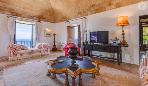 Exclusif - La villa de Majorque de Michael Douglas et Catherine Zeta-Jones est a vendre pour la somme de 40 millions d'euros.