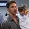 Lionel Messi et son fils Thiago - Pedro Rodriguez fait ses adieux au FC Barcelone lors d'une conférence de presse organisée au centre d'entraînement la Ciutat Esportiva Joan Gamper à Sant Joan Despi près de Barcelone, le 24 août 2015.