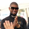Usher inaugure son étoile sur le Walk of Fame à Hollywood, le 7 septembre 2016.