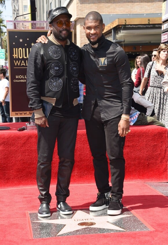 will.i.am et Usher - Usher inaugure son étoile sur le Walk of Fame à Hollywood, le 7 septembre 2016.