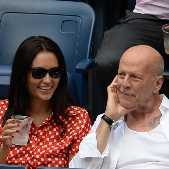 Bruce Willis et sa femme Emma lors des demi-finales hommes à l'US Open à New York le 9 septembre 2016.