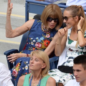 Anna Wintour et Jelena Djokovic lors des demi-finales hommes à l'US Open à New York le 9 septembre 2016.