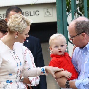 Le prince Albert II et la princesse Charlene de Monaco ont pris part avec leur fils le prince héréditaire Jacques de Monaco au traditionnel pique-nique (cavagnëtu) de rentrée organisé le 10 septembre 2016 pour les Monégasques dans le parc Princesse Antoinette. Deux arbres ont été plantés et bénis en son honneur et celui de sa soeur la princesse Gabriella, absente. © Olivier Huitel /Pool restreint Monaco / Bestimage