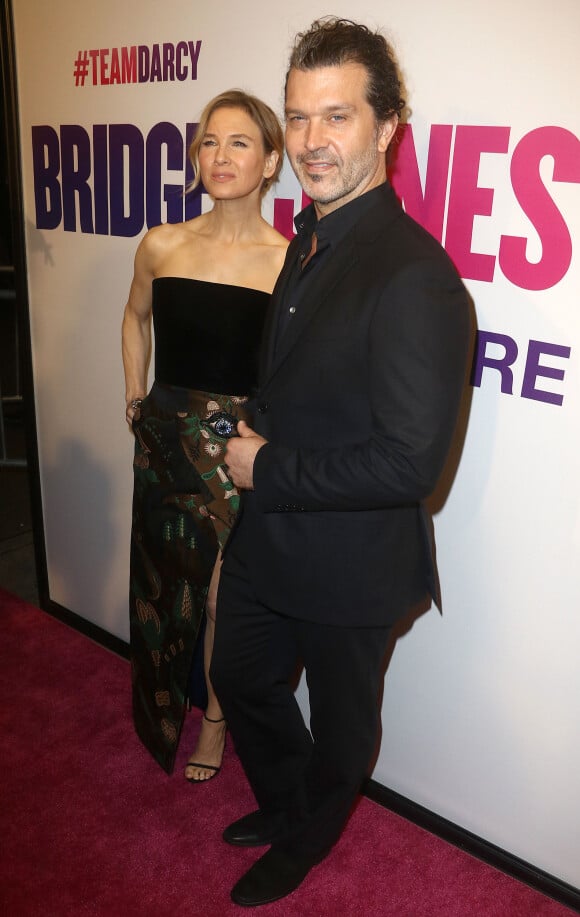 Renée Zellweger et son compagnon Doyle Bramhall II - Première du film ''Bridget Jones' Baby'' à New York le 12 septembre 2016.