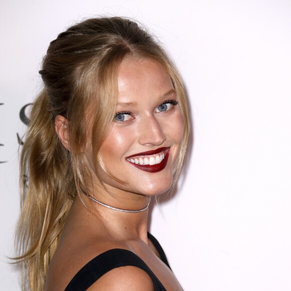 Toni Garrn à la soirée "The Unitas Annual Gala Against Human Trafficking" à New York City, New York, Etats-Unis, le 13 septembre 2016. © Charles Guerin/Bestimage