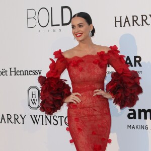 Katy Perry à la soirée "23th edition of AmfAR's Cinema Against AIDS" Gala à l'hôtel de l'Eden Roc au Cap d'Antibes, le 19 mai 2016, lors du 69 ème Festival International du Film de Cannes. © Dominique Jacovides/Bestimage