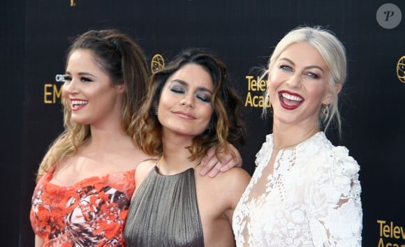 Kether Donohue, Vanessa Hudgens, Julianne Hough à la soirée Creative Arts Emmy Awards au théâtre The Microsoft à Los Angeles, le 11 septembre 2016