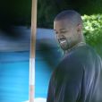 Kanye West au bord de la piscine de son hôtel à Miami Le 16 septembre 2016