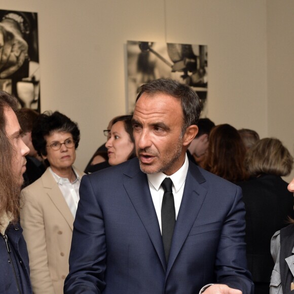 Nikos Aliagas - Vernissage de l'exposition de Nikos Aliagas "Mémoires de Mains" à la Galerie Guillaume à Paris, France, le 20 septembre 2016. Exposition au profit de l'association "Grégory Lemarchal". © Veeren/Bestimage