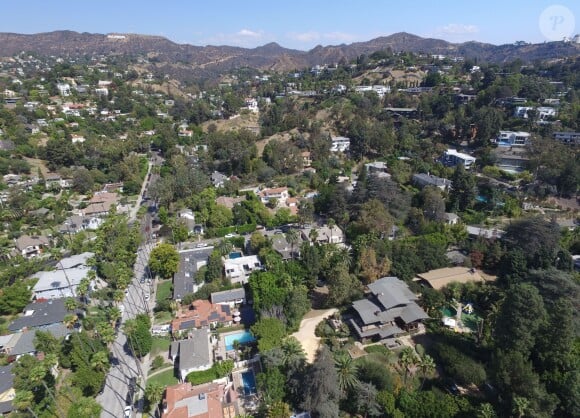 Exclusif - Vue aérienne de la maison de Angelina Jolie et Brad Pitt à Beverly Hills, le 20 septembre 2016
