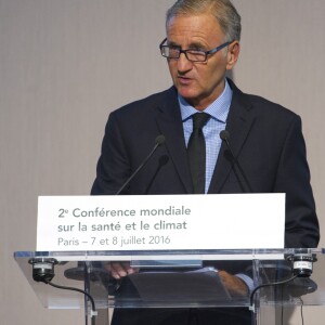 André Vallini, secrétaire d'Etat chargé du développement et de la francophonie - Deuxième conférence mondiale sur la santé et le climat au centre de conférences ministériel à Paris, France, le 7 juillet 2016. © Pierre Perusseau/Bestimage