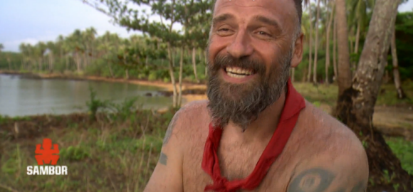 Jean-Luc devient rouge - "Koh-Lanta, L'île au trésor", sur TF1. Le 23 septembre 2016.