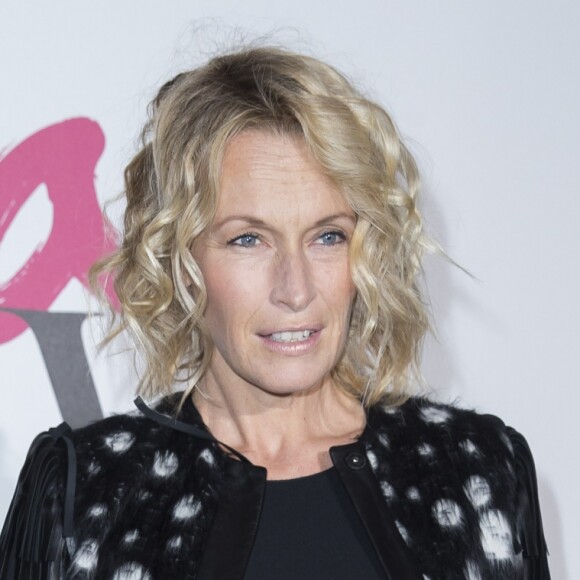 Estelle Lefébureà la soirée des 50 ans d'Ungaro et lancement du nouveau parfum "La Diva" au Petit Palais à Paris, le 26 janvier 2016