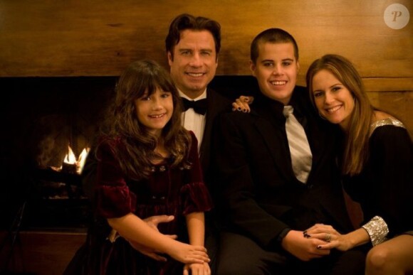 John Travolta, avec sa femme Kelly Preston et leurs enfants Jett et Ella (photo d'archive)