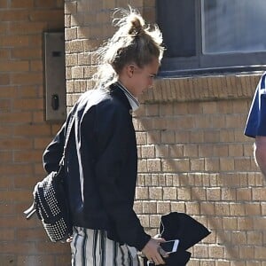 Exclusif - Cara Delevingne a dormi dans l'appartement de son amie proche Taylor Swift dans le quartier de West Village à New York, le 26 septembre 2016