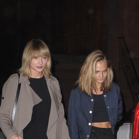 Taylor Swift et Cara Delevingne dans les rues de New York, le 27 septembre 2016