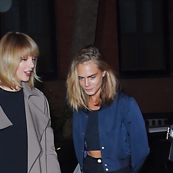 Taylor Swift et Cara Delevingne dans les rues de New York, le 27 septembre 2016