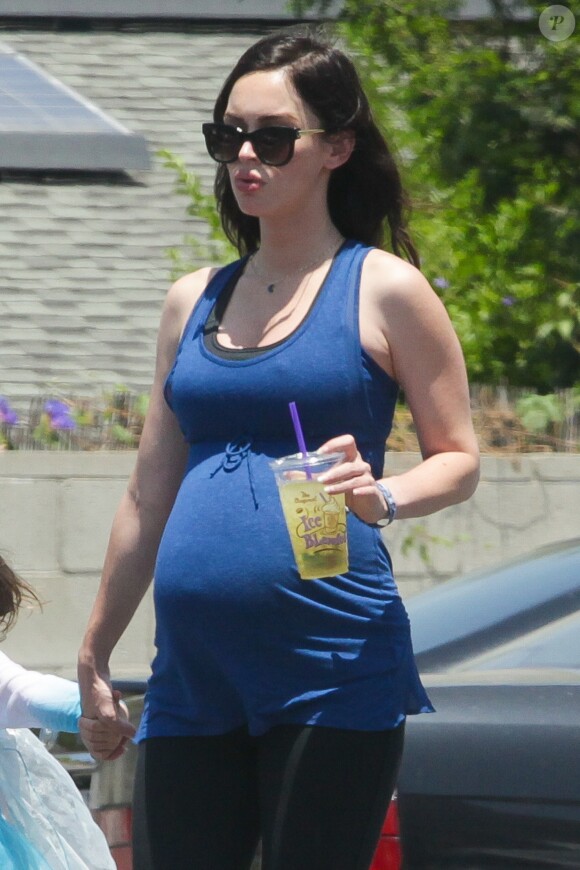 Megan Fox enceinte à Los Angeles le 1er juillet 2016.