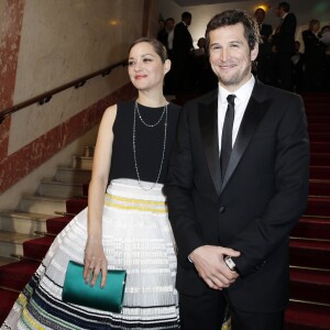 Guillaume Canet et sa compagne Marion Cotillard - Arrivées Intérieur - 40e cérémonie des Cesar au théâtre du Châtelet à Paris, le 20 février 2015.