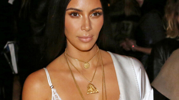 Kim Kardashian braquée : Traumatisée, elle ne fera plus étalage de sa fortune