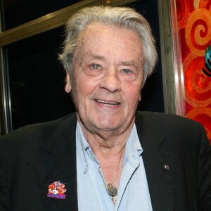 Alain Delon - Michou fête ses 85 ans et les 60 ans de son cabaret à Paris le 20 juin 2016.