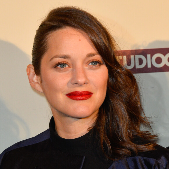 Marion Cotillard - Avant-première du film "Mal de Pierres" au cinéma Gaumont Champs-Elysées Marignan à Paris, le 10 octobre 2016.