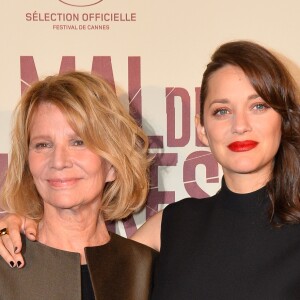 Nicole Garcia et Marion Cotillard - Avant-première du film "Mal de Pierres" au cinéma Gaumont Champs-Elysées Marignan à Paris, le 10 octobre 2016.