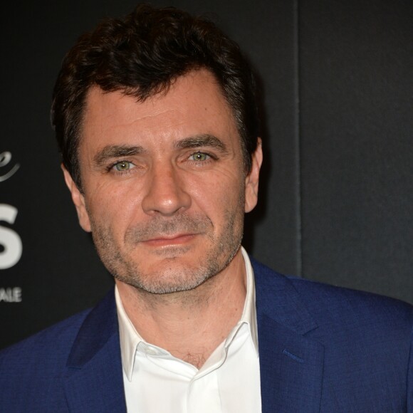 Alex Brendemühl (habillé en Dior et chaussures Louboutin et remet un prix à M.Cotillard) - Photocall lors de la 22ème cérémonie des Lumières de la presse internationale au Théâtre de la Madeleine à Paris, le 30 janvier 2017. © Veeren/Bestimage  People attending the 22nd Lumieres Award Ceremony held at the Theatre de La Madeleine on January 30th, 2017 in Paris, France.30/01/2017 - Paris