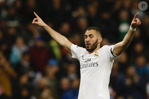 Karim Benzema lors du match Real Madrid contre le FC Seville à Madrid en Espagne le 20 mars 2016.