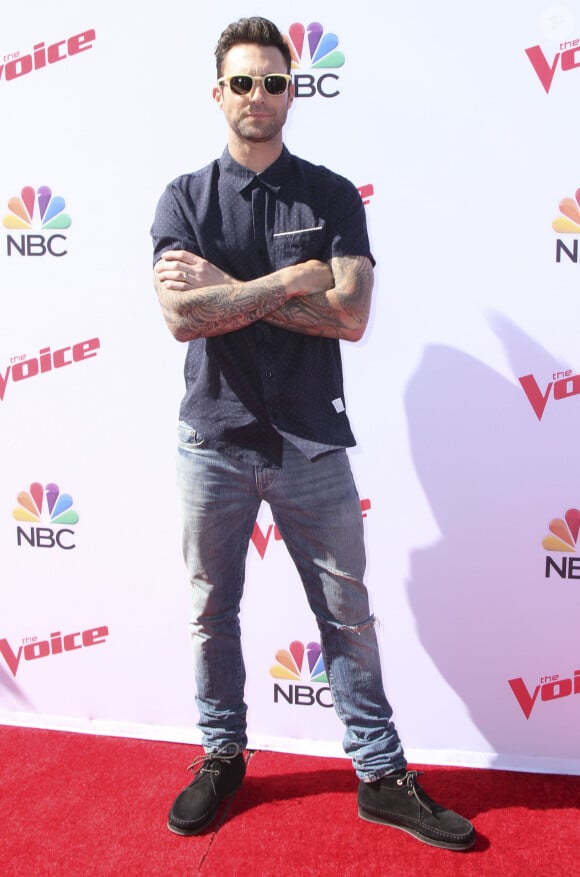 Adam Levine à la journée de charité Karaoke 'The Voice' à Sunset Hyde Kitchen à Hollywood, le 21 avril 2016.