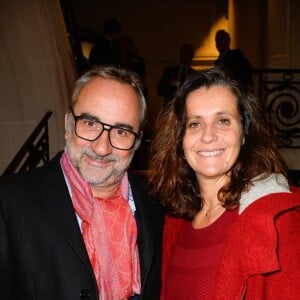 Exclusif - Antoine Duléry et sa femme Pascale Pouzadoux - Soirée de la présentation du "Nouvel écrin Studio Harcourt" à Paris le 17 octobre 2016. Le mythique studio photo parisien revient dans son quartier d'origine, le XVIème arrondissement, et pose ses valises dans un hôtel particulier de la rue de Lota. On y va pour ? Le portrait unique en noir et blanc, le nouvel espace d'exposition et le Café Harcourt by Dalloyau. © Coadic Guirec/Bestimage