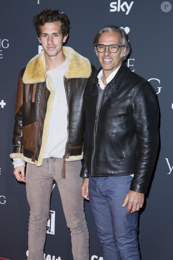 Paul Belmondo et son fils Victor - Avant-première de la série "The Young Pope" à la cinémathèque à Paris le 17 octobre 2016. © Olivier Borde/Bestimage