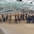 Peter Dinklage et Kit Harington sur le tournage de la série "Game of Thrones 7" à Zumaia en Espagne le 24 octobre 2016.