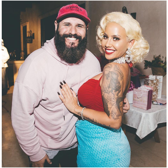 Amber Rose a publié les photos de sa pool-party d'anniversaire sur sa page Instagram. Photo publiée sur Instagram le 24 octobre 2016
