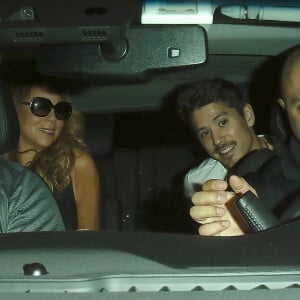 Mariah Carey quitte le restaurant Catch à Los Angeles, elle est précédée de son danseur Bryan Tanaka, dont elle est inséparable. Ils sont repartis dans la même voiture, le 29 octobre 2016