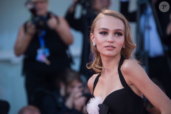 Lily Rose Depp à la première de "Planetarium" lors du 73e Festival du Film de Venise, le 8 septembre 2016.