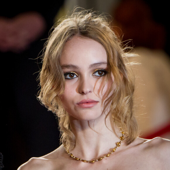 Lily-Rose Depp - Montée des marches du film "I, Daniel Blake" lors du 69e Festival International du Film de Cannes. Le 13 mai 2016. © Jacovides-Borde-Moreau/Bestimage
