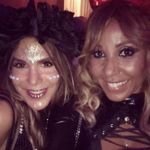 Cathy Guetta fête Halloween au club Bolton avec ses amies, à Londres. Photo publiée sur Instagram le 31 octobre 2016