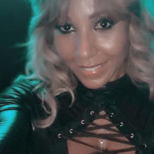 Cathy Guetta torride pour fêter Halloween au club Bolton à Londres. Photo publiée sur Instagram le 31 octobre 2016