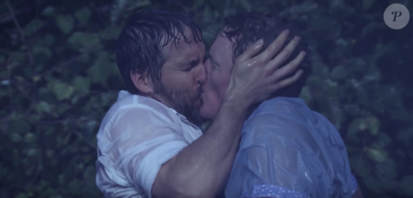 Ryan Reynolds embrasse Conan O'Brien. (capture d'écran)