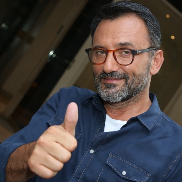 Exclusif - Frédéric Lopez arrive pour l'enregistrement d'une émission tv au studio Gabriel. Paris, le 14 septembre 2016