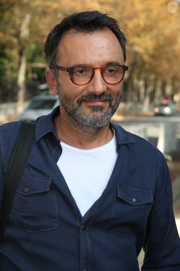 Exclusif - Frédéric Lopez arrive pour l'enregistrement d'une émission tv au studio Gabriel. Paris, le 14 septembre 2016