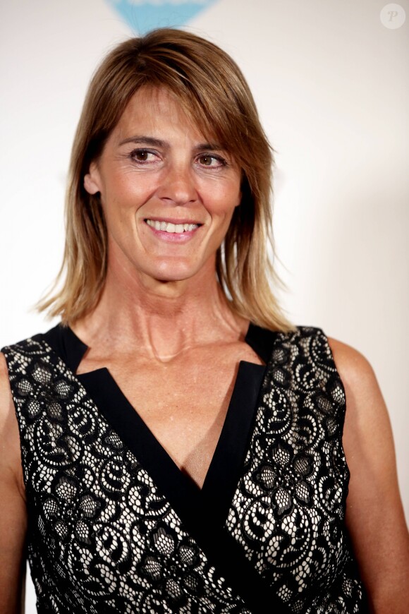 Nathalie Simon - Soirée au profit de l'association "Sur les Bancs de l'Ecole" au Pavillon Gabriel à Paris le 7 novembre 2016. Les chefs et les artistes se mobilisent à la faveur de l'autisme lors de la 6ème édition de l'Autism Charity Gala. © Dominique Jacovides/Bestimage  6th edition of the Autism Charity Gala in Paris November 7, 2016.07/11/2016 - Paris