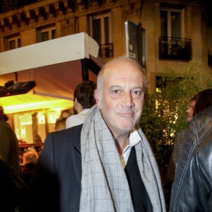 Philippe Dana - Le prix de Flore 2016 pour Nina Yargekov et sa "Double nationalité" au Café de Flore à Paris, France, le 8 novembre 2016.