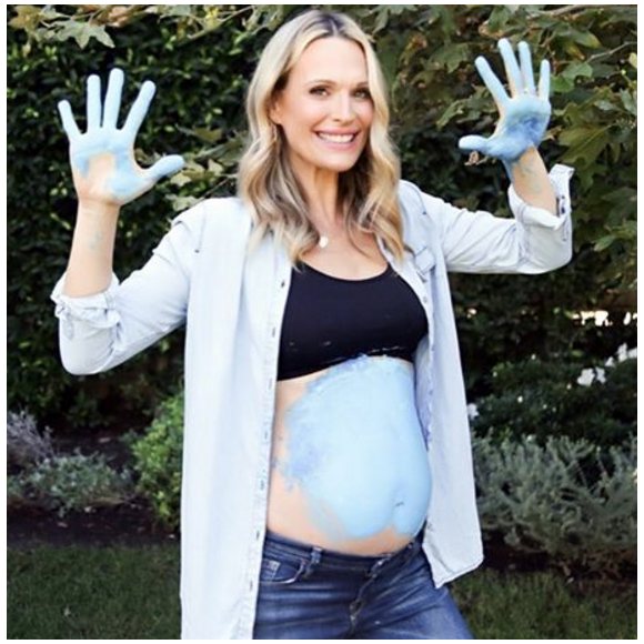 Molly Sims, enceinte de son troisème enfant, attend un petit garçon. Photo publiée sur Instagram le 9 novembre 2016