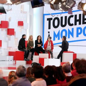 Exclusif - Cyril Hanouna, Enora Malagré, Valérie Bénaïm et Michel Drucker - Enregistrement de l'émission "Vivement la télé" de Michel Drucker avec une partie de l'équipe de "Touche pas à mon poste" le 9 novembre 2016. L'émission sera diffusée sur France 2 le 13 novembre 2016. © Dominique Jacovides / Bestimage