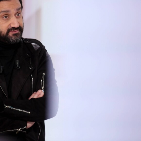 Exclusif - Cyril Hanouna, Enora Malagré, Valérie Bénaïm et Michel Drucker - Enregistrement de l'émission "Vivement la télé" de Michel Drucker avec une partie de l'équipe de "Touche pas à mon poste" le 9 novembre 2016. L'émission sera diffusée sur France 2 le 13 novembre 2016. © Dominique Jacovides / Bestimage